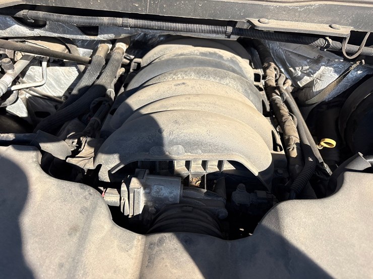 2015-chevrolet-1500-image-28