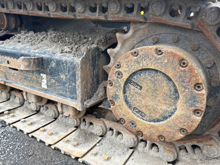 2020-caterpillar-315f-lcr-image-11