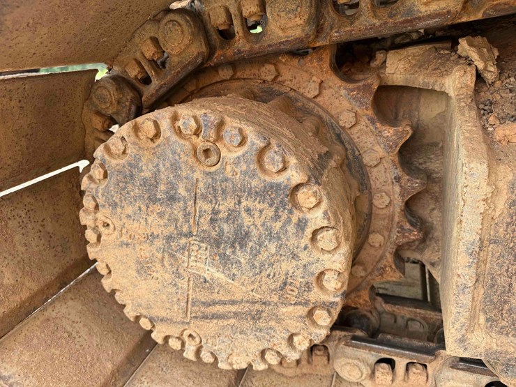 2013-komatsu-pc210-lc-10-image-17