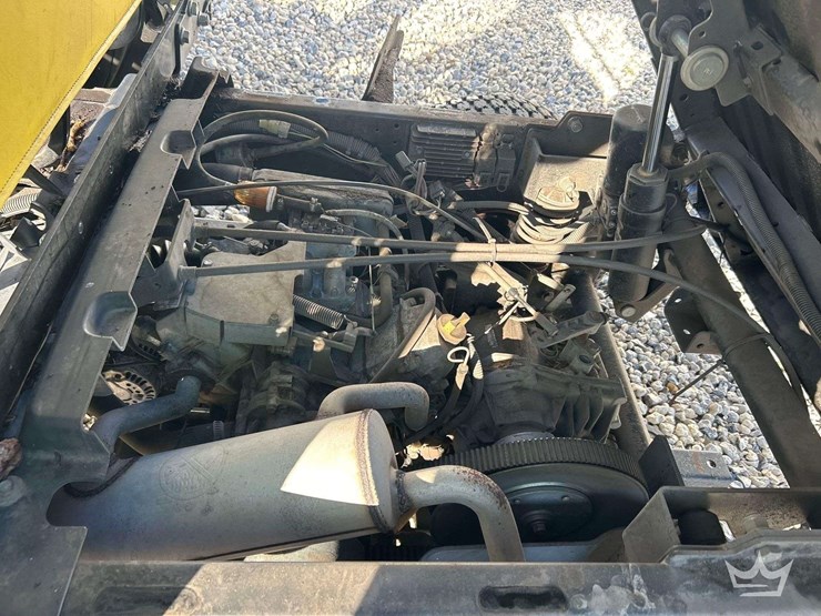 2019-john-deere-hpx615e-4x4-gas-utility-cart-image-8