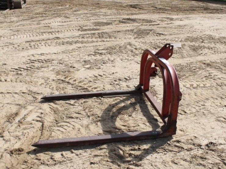 3pt-bale-fork-46"x53"-image-10