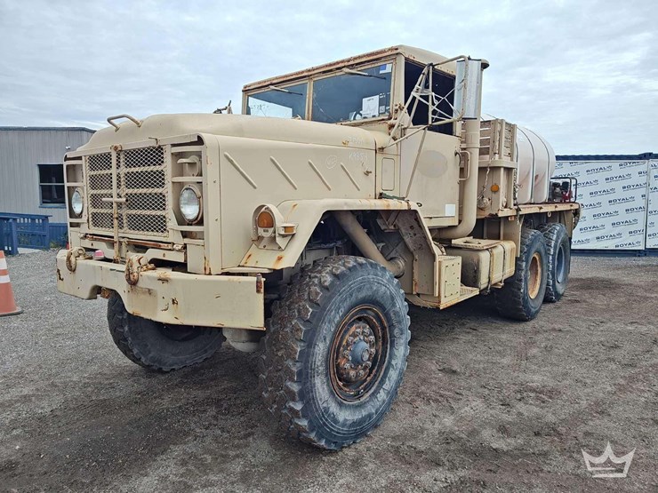 1987-am-general-corp-m9235-6x6-1,600-gallon-t/a-water-truck-image-1