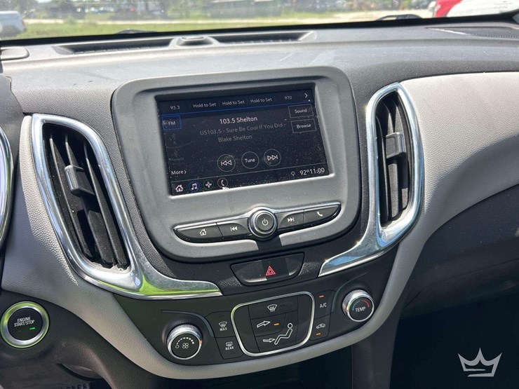 2020-chevrolet-equinox-image-14