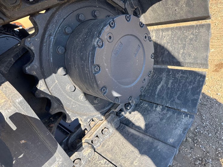 2022-komatsu-pc138us-image-21