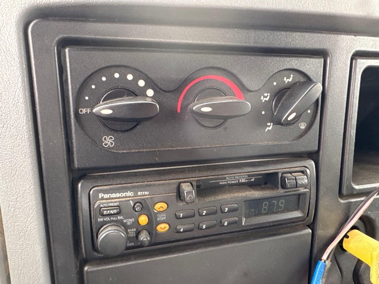 2006-international-durastar-4400-image-27