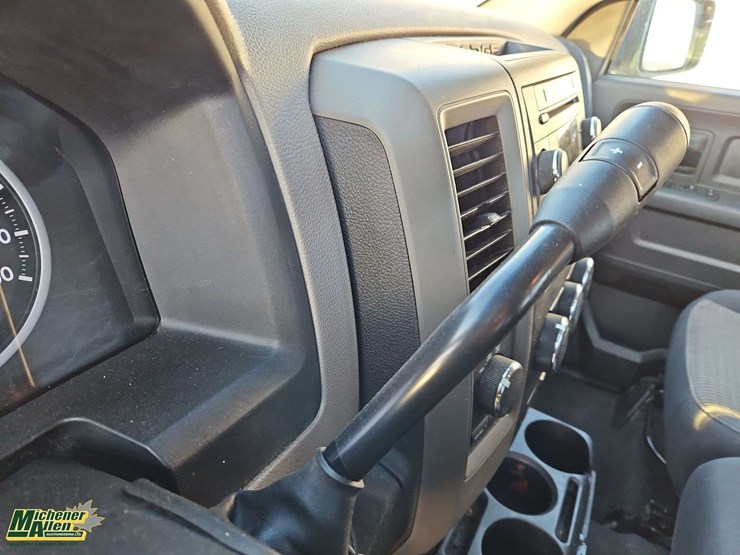 2010-dodge-ram-1500-image-25