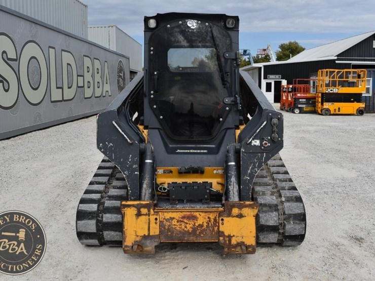 2018-deere-333g-image-10
