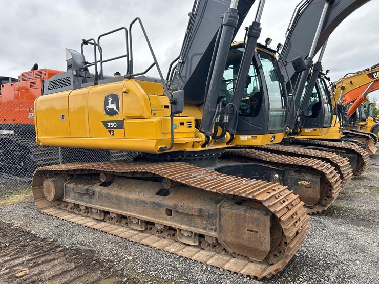 2024-john-deere-350-image-47