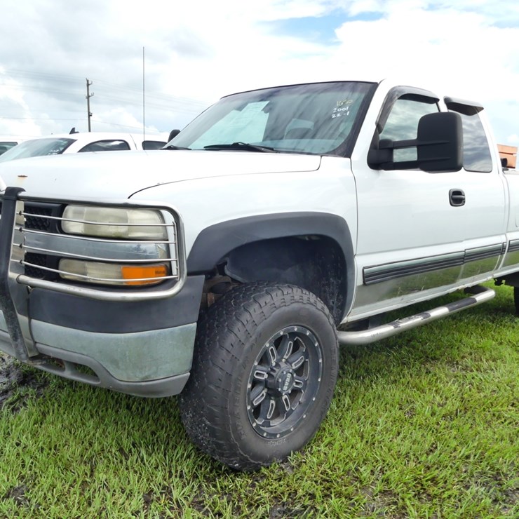 2001 CHEVROLET 2500