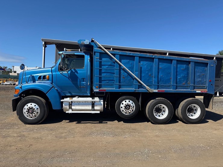 2005-sterling-l9500-image-2