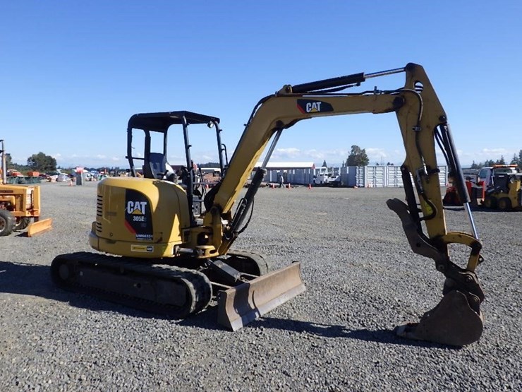 caterpillar-305e2-image-2