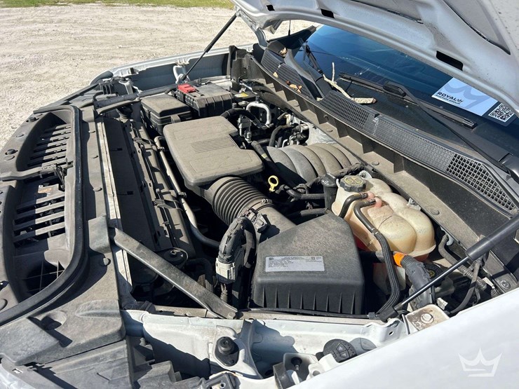 2021-chevrolet-silverado-1500-image-8