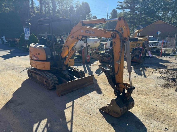 2019-kato-hd35-n4-image-7