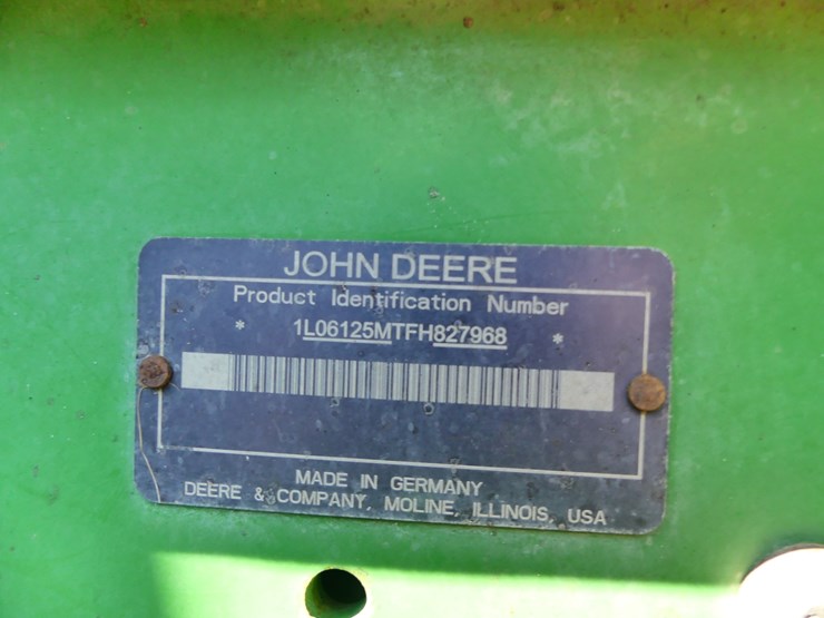 2014-john-deere-6125m-image-15