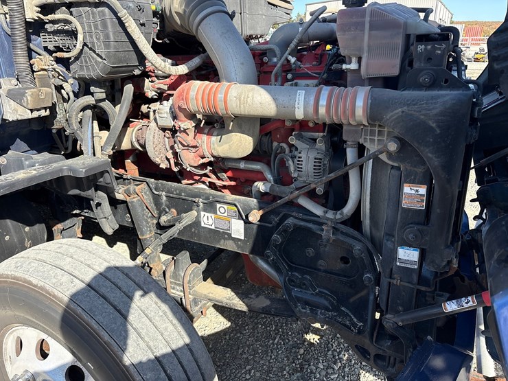 2018-kenworth-t680-image-49