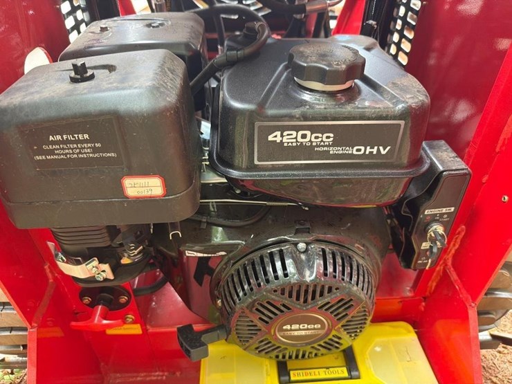 2026-future-323w-mini-skid-steer-loader-image-5