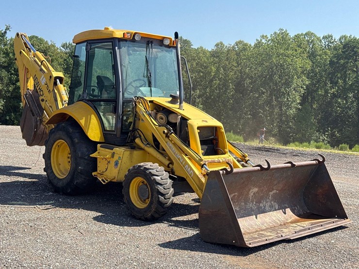 new-holland-lb75b-image-8