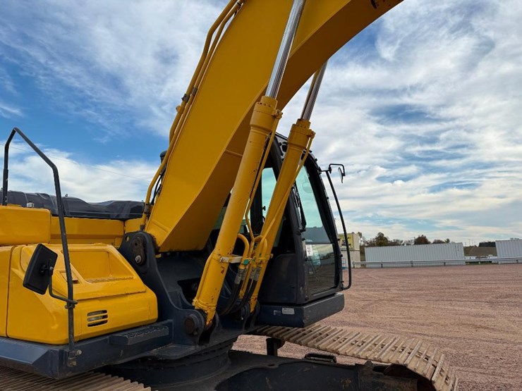 kobelco-sk210-lc-10-image-29