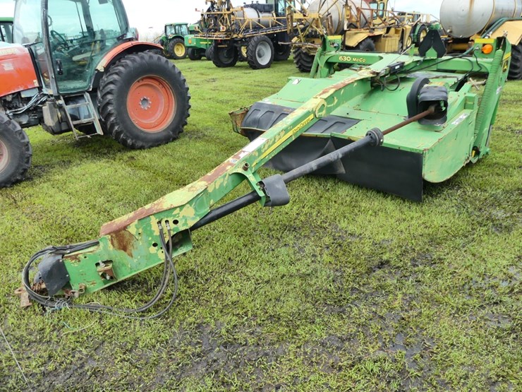 john-deere-630-image-1