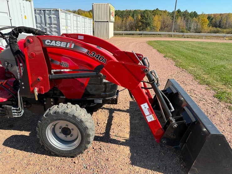 case-ih-farmall-40a-image-18