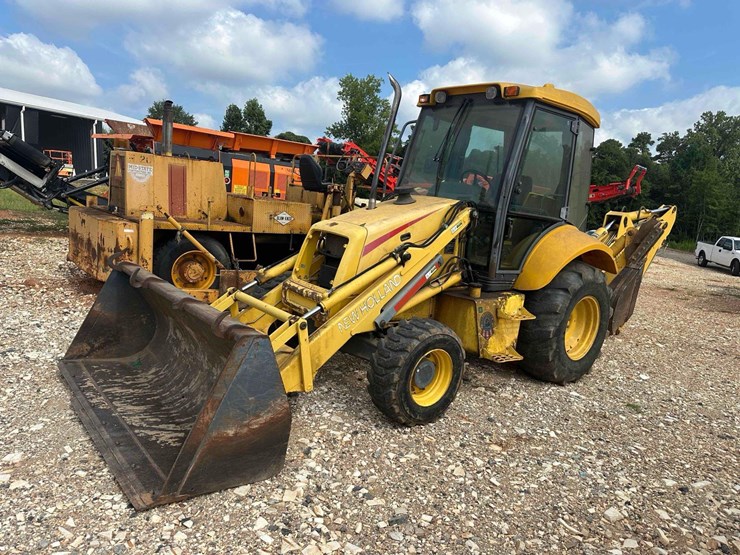 new-holland-lb75b-image-34