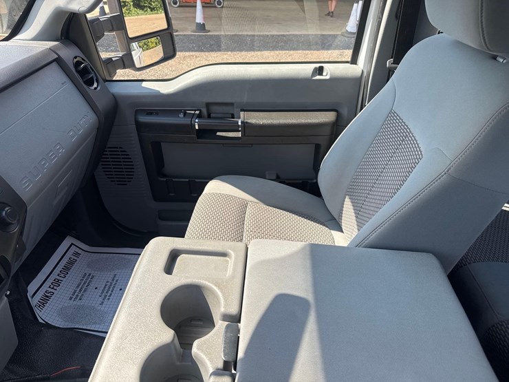 2012-ford-f250-xl-image-21