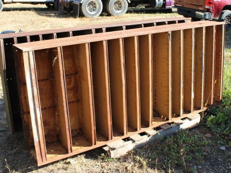 (2)-metal-shelving-units-image-1