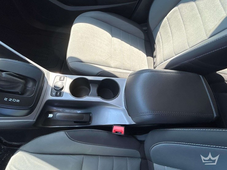 2016-ford-escape-image-15