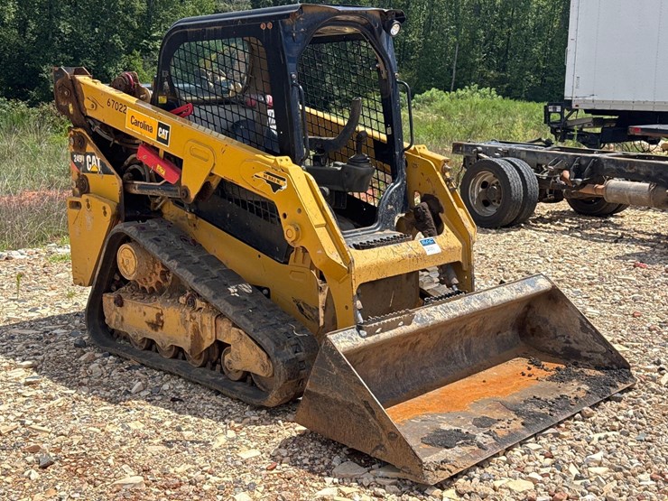 2019-caterpillar-249d-image-7