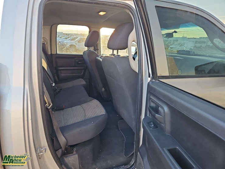 2010-dodge-ram-1500-image-33