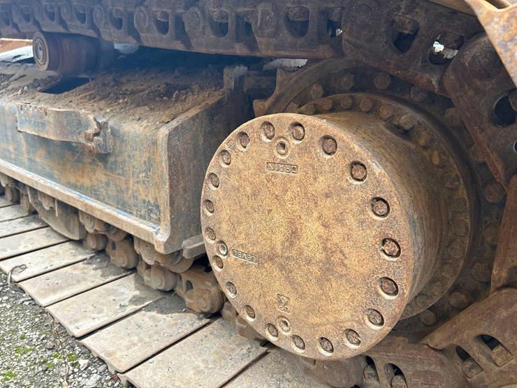 2024-john-deere-350-image-58