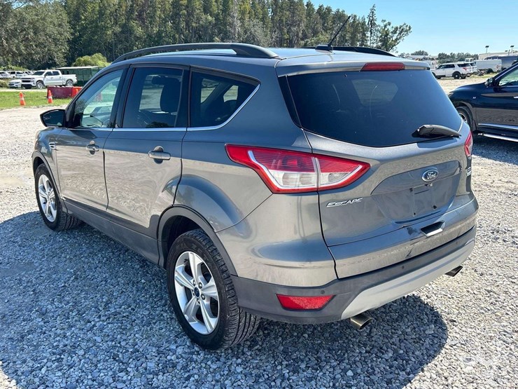 2014-ford-escape-image-4