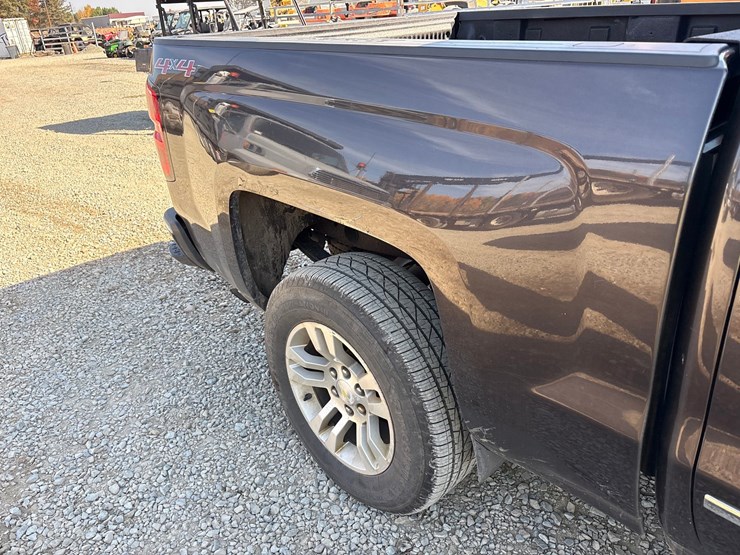 2015-chevrolet-1500-image-19