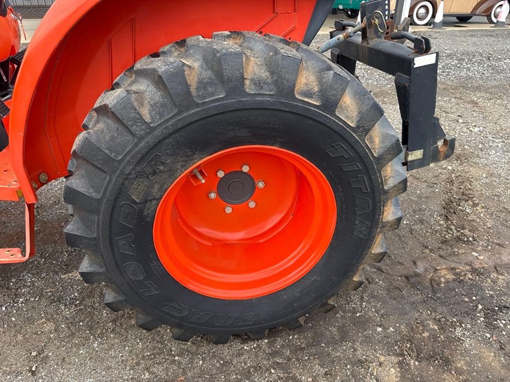2012-kubota-l3200d-image-15