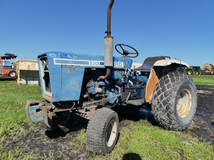 ford-1300-image-1