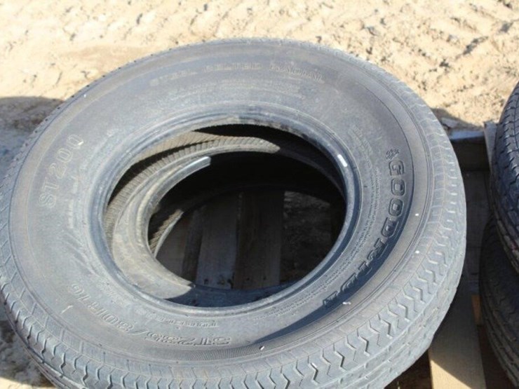 (4)-235/80r16-trailer-tires-image-2