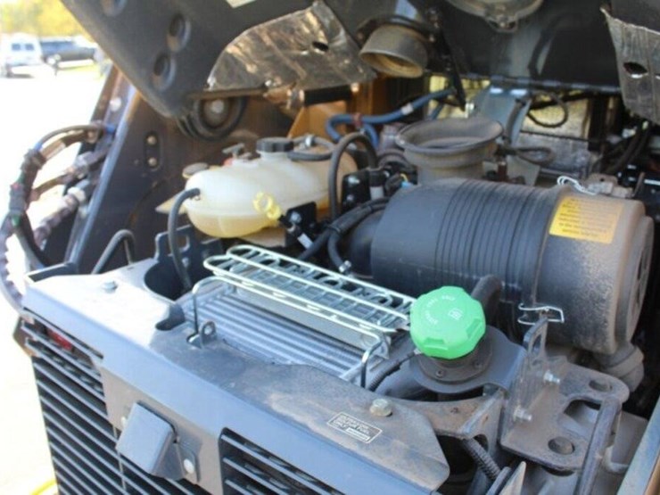 2024-deere-333g-image-21