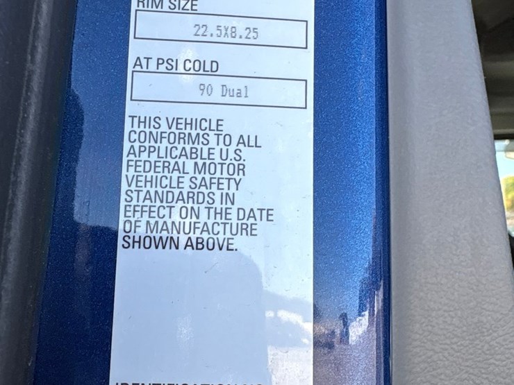 2018-kenworth-t680-image-104