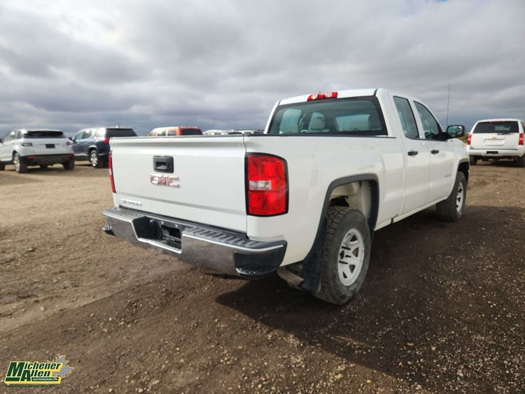 2017-gmc-sierra-1500-image-4