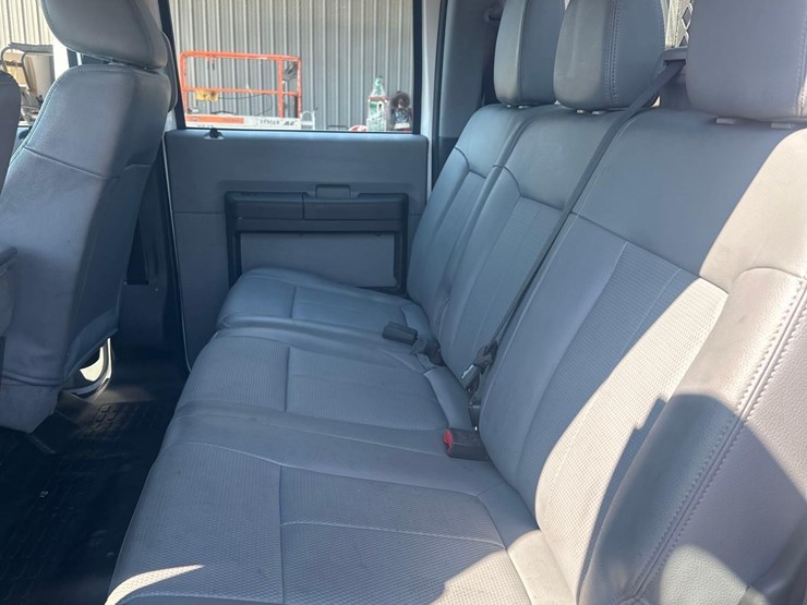 2016-ford-f550-image-22