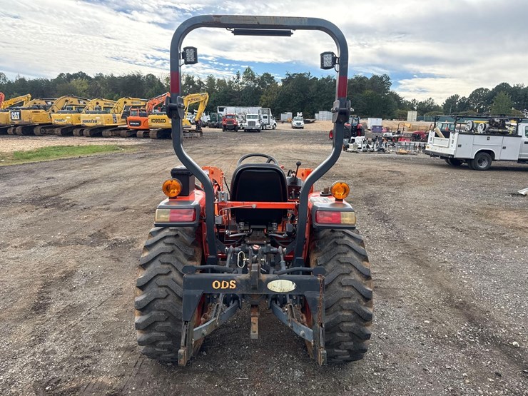 2012-kubota-l3200d-image-5