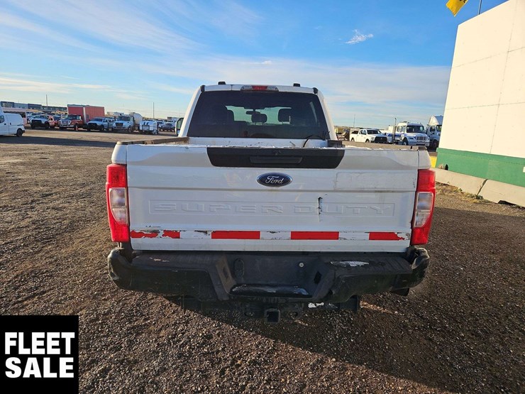 2021-ford-f350-image-6