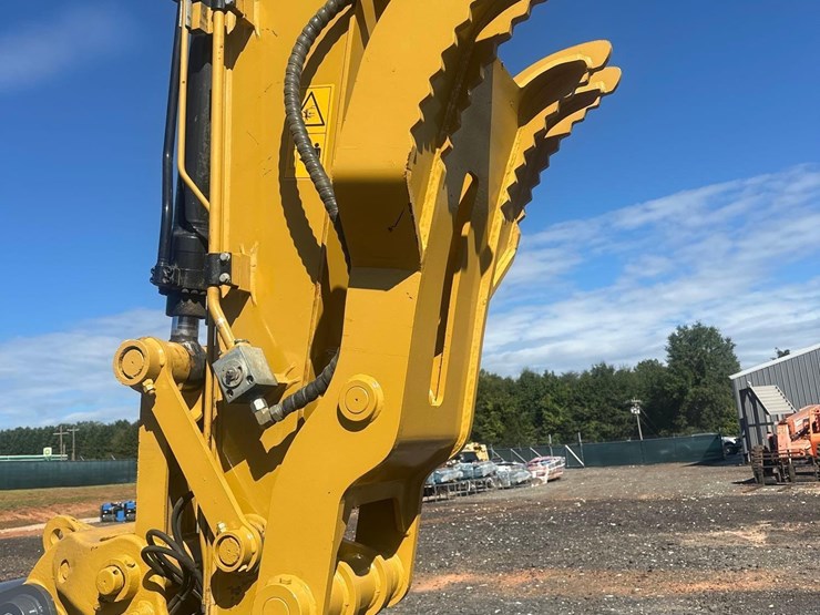 2021-caterpillar-313-image-19