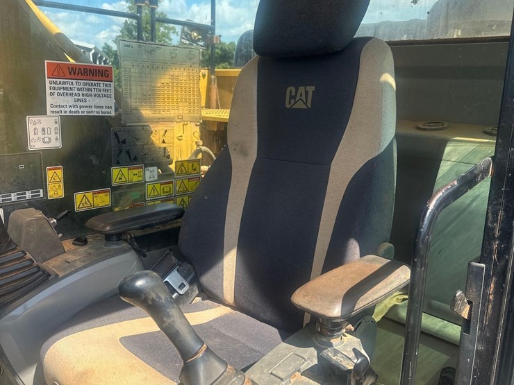 2017-caterpillar-336fl-image-42