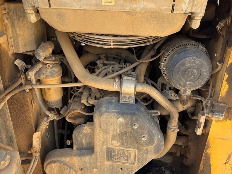 2019-caterpillar-249d-image-14