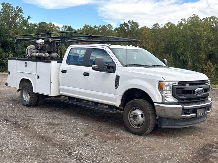 2020-ford-f350-xl-image-9