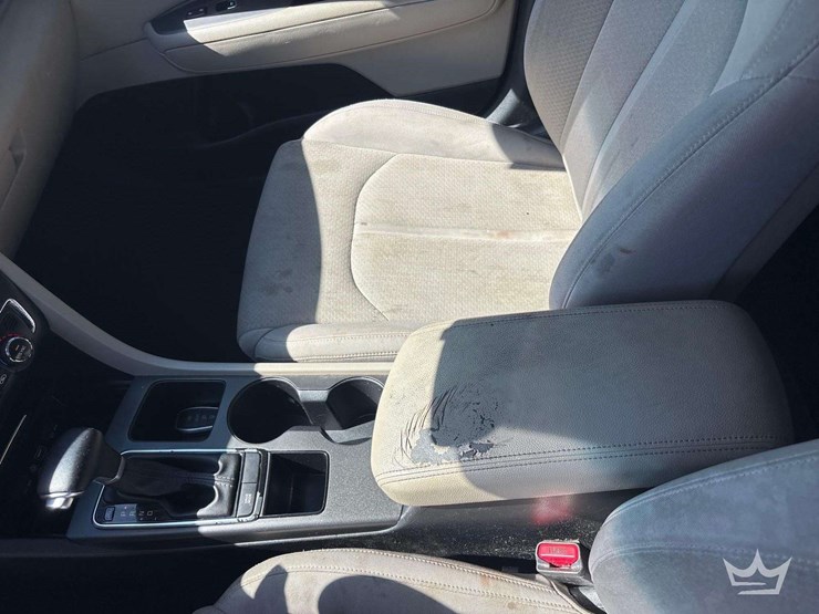2017-kia-optima-hybrid-sedan-image-16