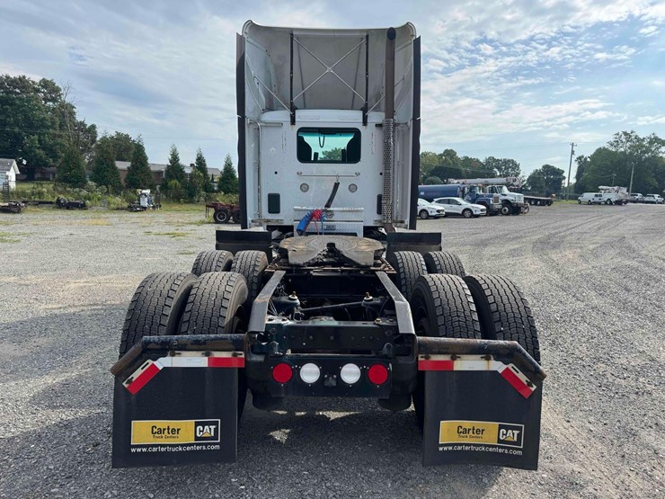 2016-kenworth-t880-image-4