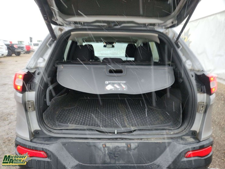 2015-jeep-cherokee-image-22