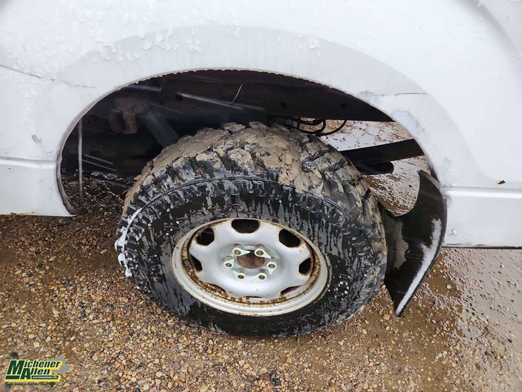 2010-ford-f150-image-33
